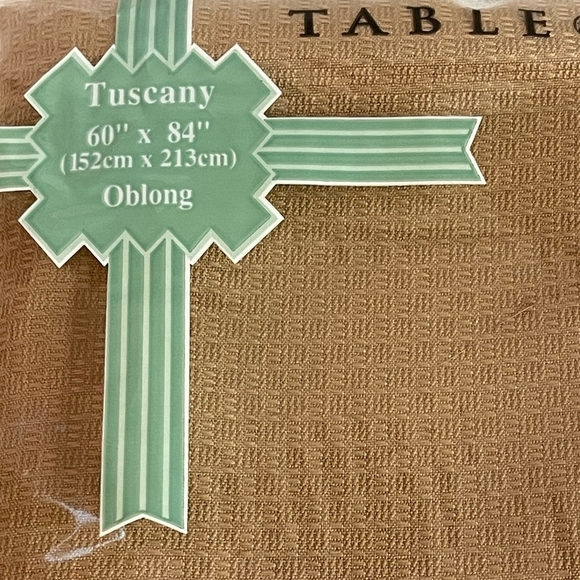 New Vintage Table Cloth FURIO Home Tuscany Oblong Gold Rectangular Tablecloth - Picture 4 of 4